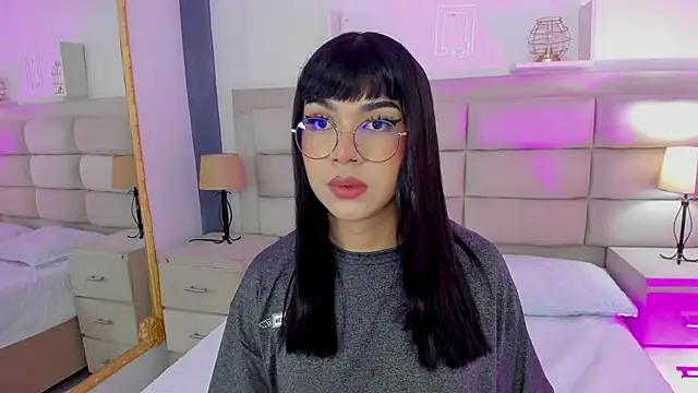 RoseCassie online show from 02/26/25, 01:41