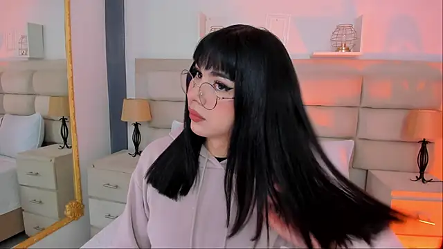 RoseCassie online show from 03/08/25, 01:03