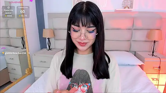 RoseCassie online show from 03/09/25, 01:48