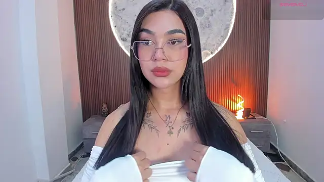 RoseCassie online show from 02/17/26, 01:40