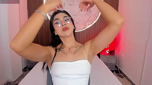 RoseCassie online show from 03/06/26, 01:29