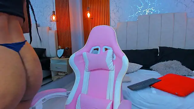 AinaraJimenez online show from 03/08/25, 06:54