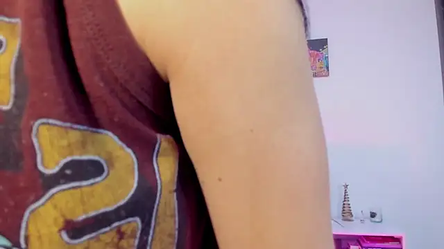 Sara Leblanc online show from 12/28/24, 03:26