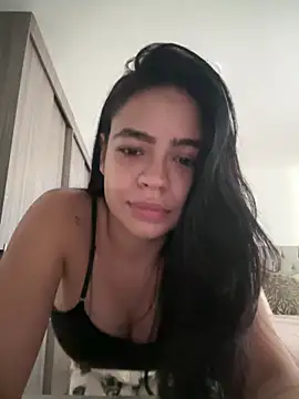 Sara Leblanc online show from 01/01/25, 07:32