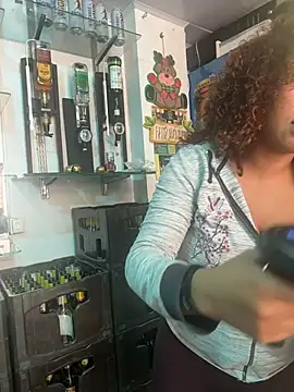 lauraltt online show from 11/23/25, 07:13