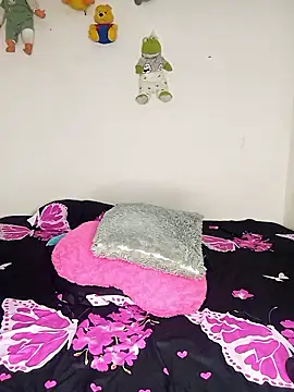 evaFiore online show from 10/23/25, 08:29