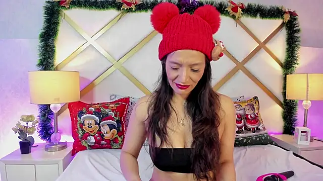 AmyRox  online show from 12/17/25, 11:49