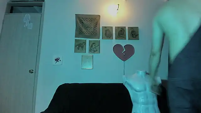 Snapshot of Antonello_Vannucci chatting on 12/29/24, 11:08 Antonello Vannucci online show from 12/29/24, 11:08