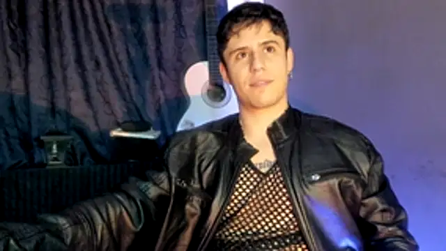 Snapshot of Antonello_Vannucci chatting on 11/22/25, 11:26 Antonello Vannucci online show from 11/22/25, 11:26