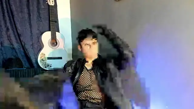 Snapshot of Antonello_Vannucci chatting on 12/02/25, 07:47 Antonello Vannucci online show from 12/02/25, 07:47