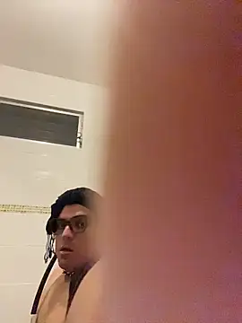 NikkelSofia online show from 03/29/26, 08:36