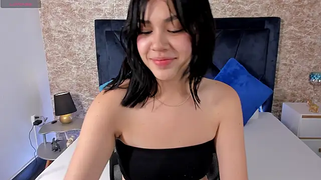 Lily Woodz online show from 02/08/25, 06:55