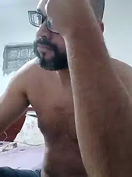 Snapshot of Jhonylima chatting on 12/20/24, 01:36 Jhonylima online show from 12/20/24, 01:36