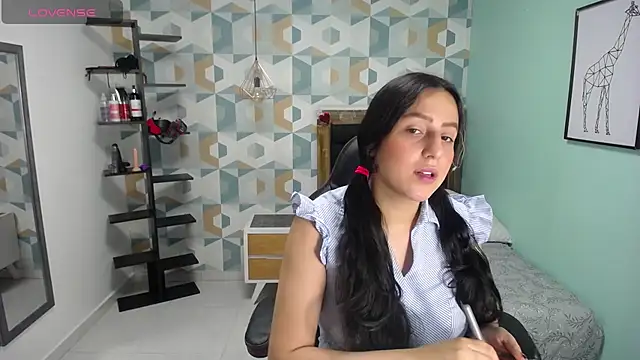 Snapshot of ARYAMORGAN1 chatting on 03/21/25, 12:17 ARYAMORGAN1 online show from 03/21/25, 12:17