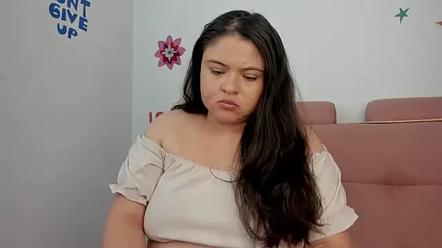 lizzie c online show from 05/14/26, 05:31