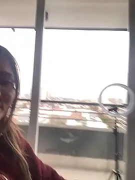 AlejandritaMilano online show from 06/09/26, 06:30