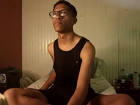 matheusroger online show from 12/01/25, 02:05