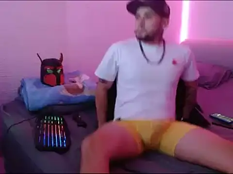 miia-liiam online show from 01/06/25, 12:27