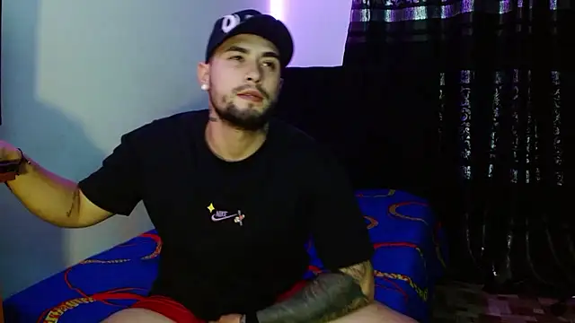 miia-liiam online show from 01/10/26, 06:48