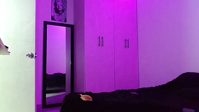 miia-liiam online show from 03/06/26, 05:59