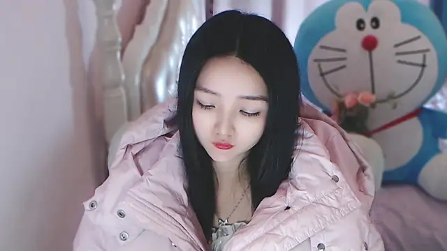 xiao-xiao-D online show from 02/17/25, 05:04