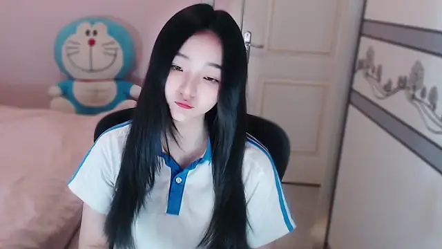 xiao-xiao-D online show from 11/12/25, 06:25