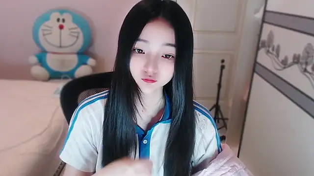 xiao-xiao-D online show from 11/29/25, 02:47