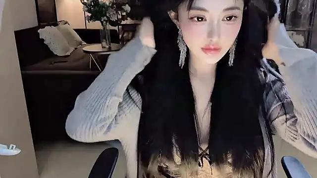 Snapshot of Irene--- chatting on 02/07/25, 08:55 Irene--- online show from 02/07/25, 08:55