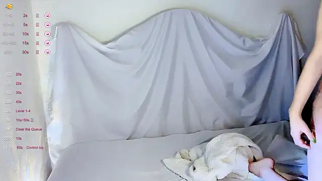 Snapshot of Irene--- chatting on 01/13/26, 01:55 Irene--- online show from 01/13/26, 01:55