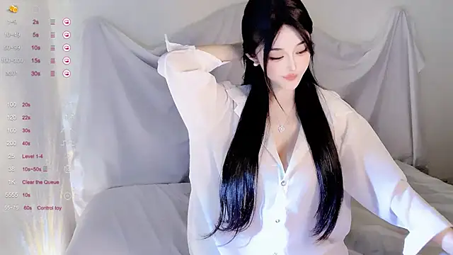 Snapshot of Irene--- chatting on 02/28/26, 12:55 Irene--- online show from 02/28/26, 12:55