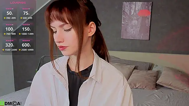 Mollly Rouge online show from 11/20/25, 12:11