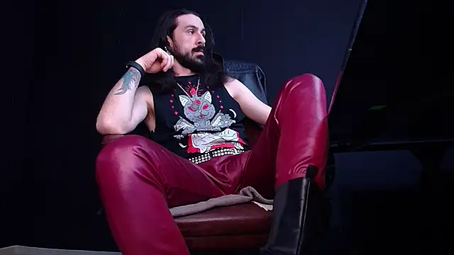 Snapshot of AxelColton chatting on 11/09/25, 11:30 AxelColton online show from 11/09/25, 11:30