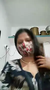 Snapshot of Tamil_Sanjana_ chatting on 01/19/25, 01:55 Tamil Sanjana online show from 01/19/25, 01:55