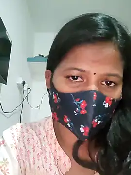 Snapshot of Tamil_Sanjana_ chatting on 01/21/25, 03:21 Tamil Sanjana online show from 01/21/25, 03:21