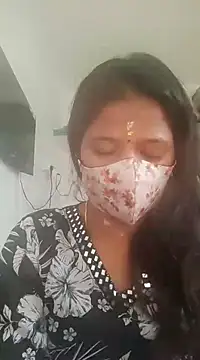 Snapshot of Tamil_Sanjana_ chatting on 02/15/25, 10:55 Tamil Sanjana online show from 02/15/25, 10:55