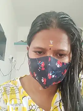 Snapshot of Tamil_Sanjana_ chatting on 02/17/25, 06:42 Tamil Sanjana online show from 02/17/25, 06:42