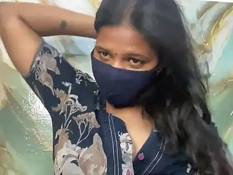 Snapshot of Tamil_Sanjana_ chatting on 09/30/25, 06:02 Tamil Sanjana online show from 09/30/25, 06:02