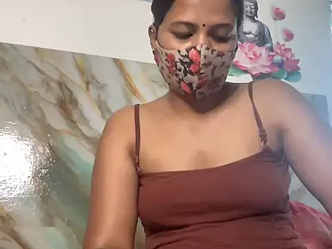 Snapshot of Tamil_Sanjana_ chatting on 10/12/25, 02:32 Tamil Sanjana online show from 10/12/25, 02:32