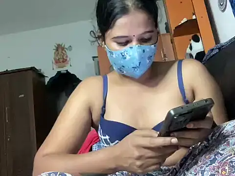 Snapshot of Tamil_Sanjana_ chatting on 11/10/25, 05:34 Tamil Sanjana online show from 11/10/25, 05:34