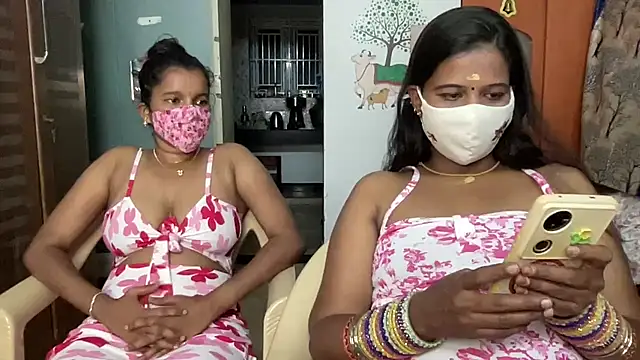 Snapshot of Tamil_Sanjana_ chatting on 06/29/26, 04:40 Tamil Sanjana online show from 06/29/26, 04:40