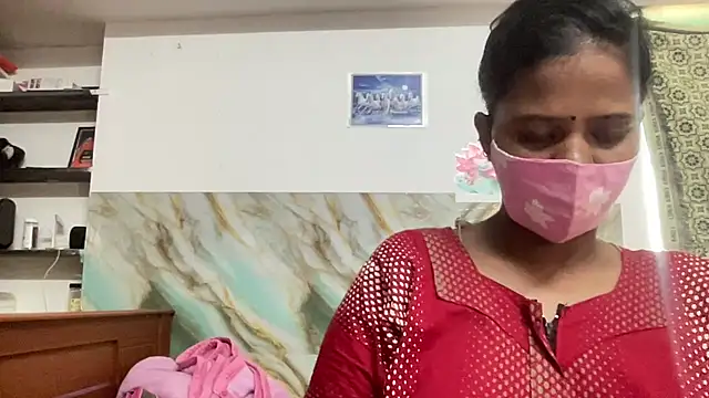 Snapshot of Tamil_Sanjana_ chatting on 07/13/26, 06:38 Tamil Sanjana online show from 07/13/26, 06:38