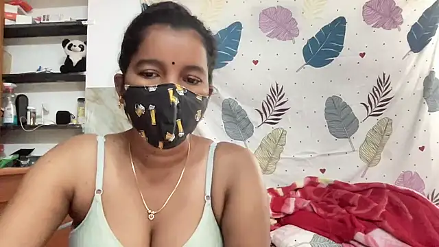 Snapshot of Tamil_Sanjana_ chatting on 07/17/26, 07:04 Tamil Sanjana online show from 07/17/26, 07:04