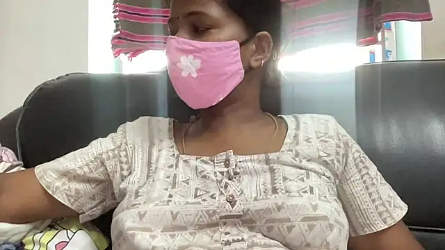 Snapshot of Tamil_Sanjana_ chatting on 07/22/26, 04:59 Tamil Sanjana online show from 07/22/26, 04:59