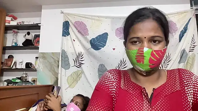 Snapshot of Tamil_Sanjana_ chatting on 07/25/26, 07:11 Tamil Sanjana online show from 07/25/26, 07:11