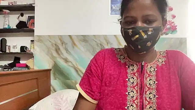Snapshot of Tamil_Sanjana_ chatting on 08/07/26, 04:36 Tamil Sanjana online show from 08/07/26, 04:36