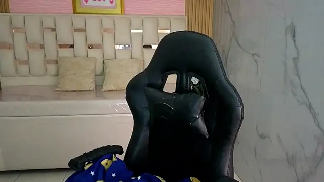 Snapshot of honey_torres_sub chatting on 07/09/26, 01:15 honey torres sub online show from 07/09/26, 01:15