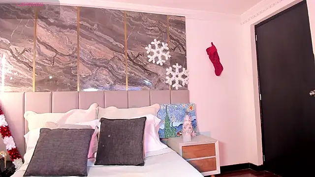 Sienna Blake  online show from 12/03/25, 07:34