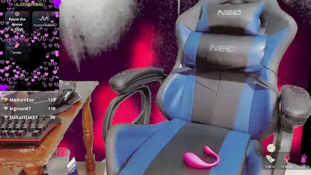 Snapshot of Nalavi chatting on 02/21/25, 04:18 Nalavi online show from 02/21/25, 04:18