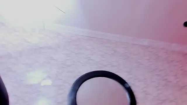 Snapshot of SEXY_HOTTIE__ chatting on 01/16/25, 03:46 SEXY HOTTIE online show from 01/16/25, 03:46