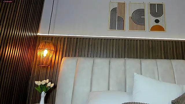 PerlaPreciosa online show from 04/01/26, 04:02